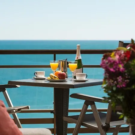 Piramides Fuengirola